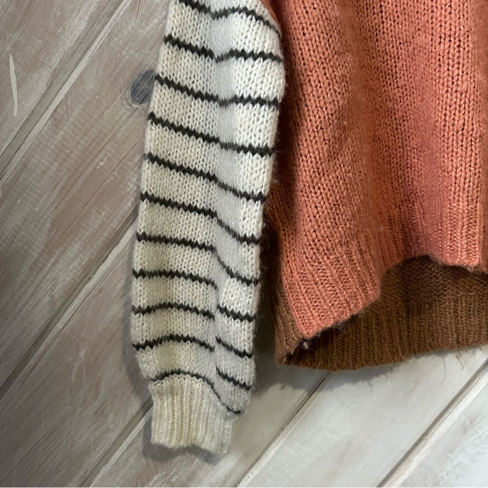 Madewell Sweater - Picture 3 of 5